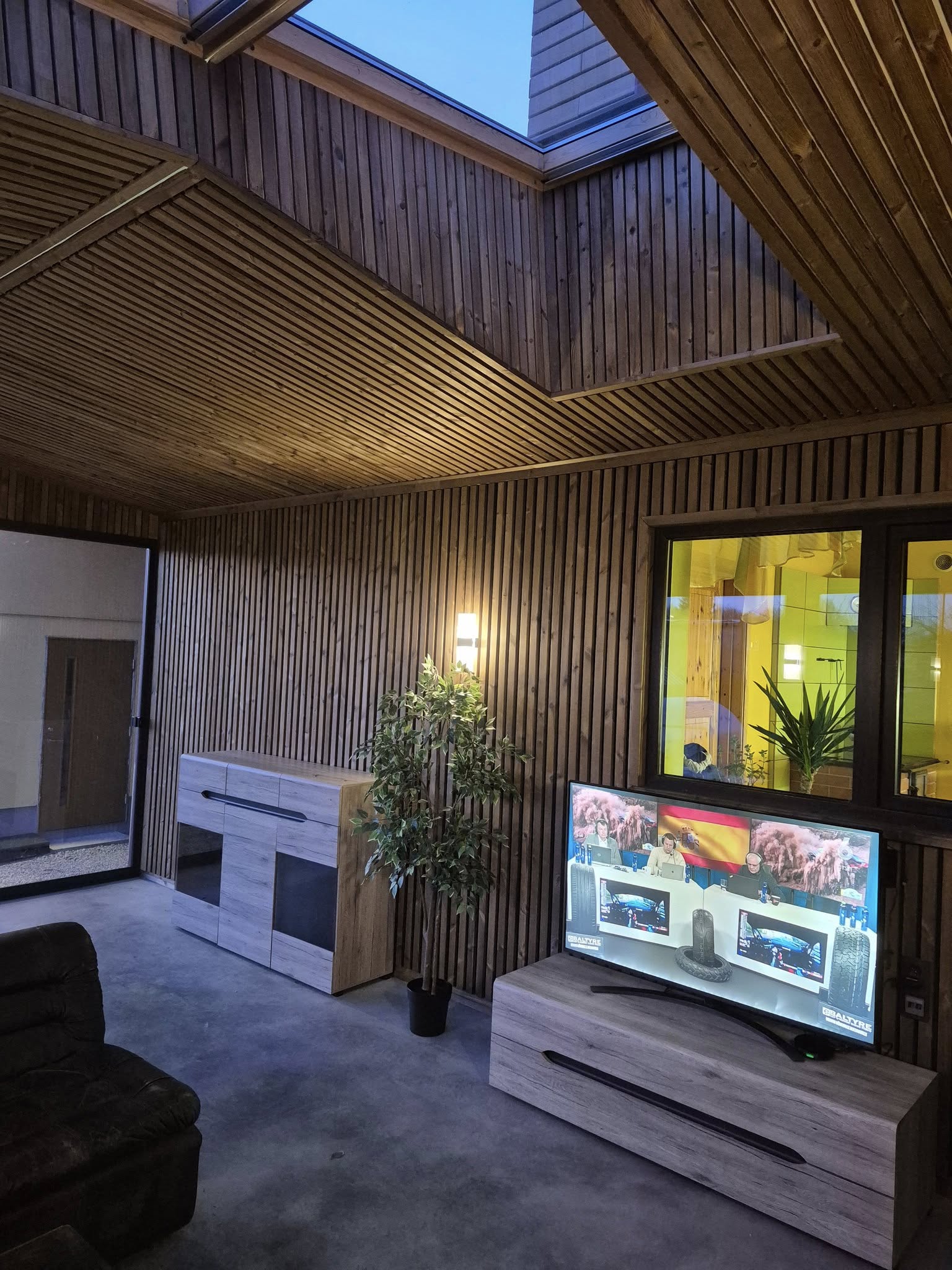 492512084 1102725638328446 814107185322964581 N